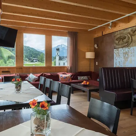 فندق Wetterstein Seefeld 4*