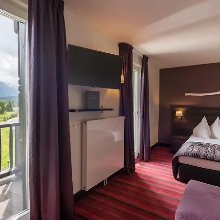 Wetterstein Seefeld מלון 4*